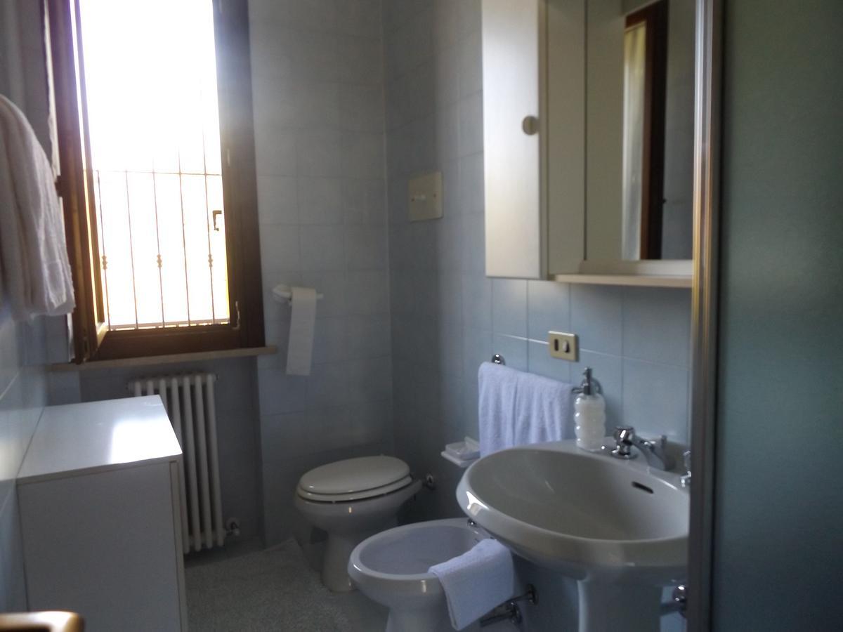 Residenza Riviera Degli Olivi Lägenhet Torri Del Benaco Exteriör bild