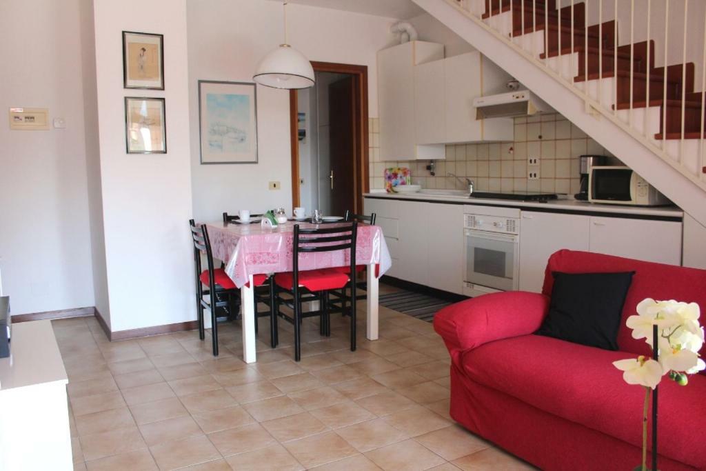 Residenza Riviera Degli Olivi Lägenhet Torri Del Benaco Exteriör bild