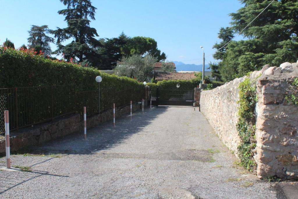 Residenza Riviera Degli Olivi Lägenhet Torri Del Benaco Exteriör bild
